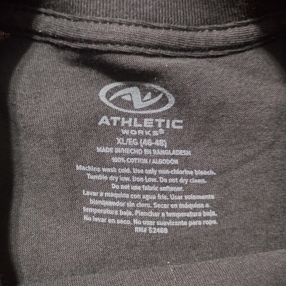 Black "Synergy" Tee - Picture 3 of 3